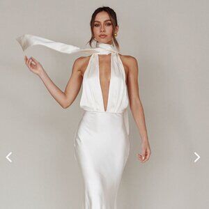 Selfie Leslie Italia Azure Halterneck Maxi Dress Oyster